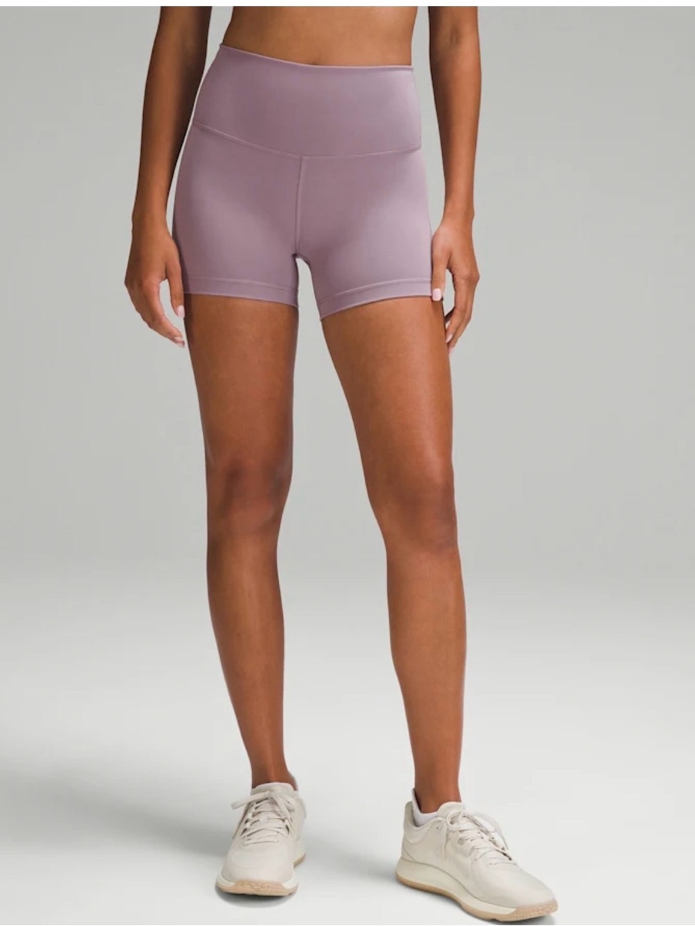 Lululemon Wunder Train High Rise Shorts 6 inch sz 4